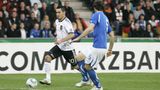 Kurz vor dem Sprung ins A-Team: Im März 2011 läuft Gündoğan im Testspiel gegen Italien noch für die U21 auf
