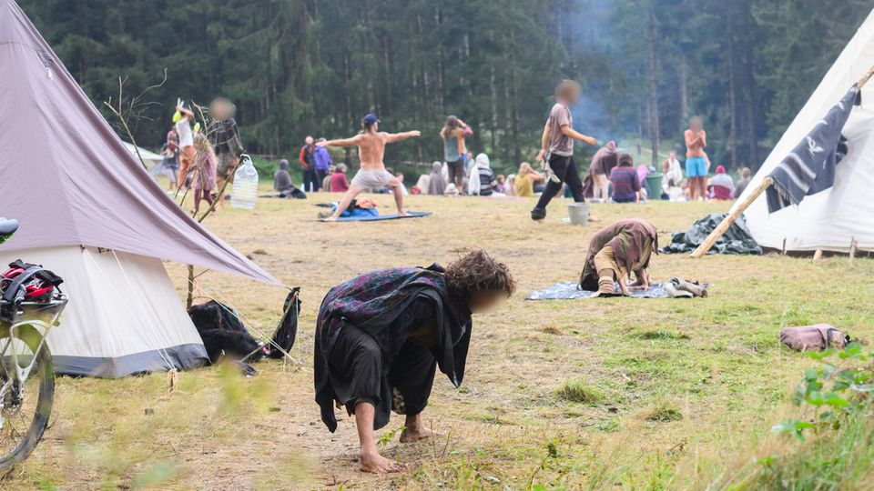 Polizei löst illegale Hippie-Versammlung im Harz auf