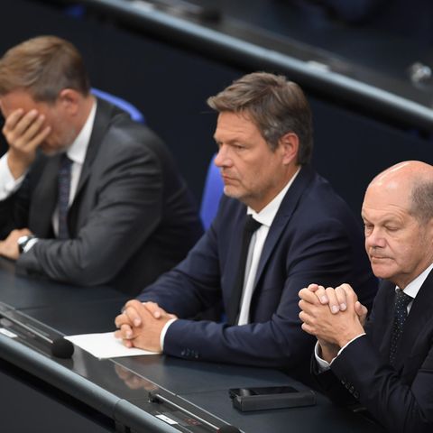 Ampel-Koalition: Scholz, Habeck und Lindner bei einer Sitzung des Bundestags