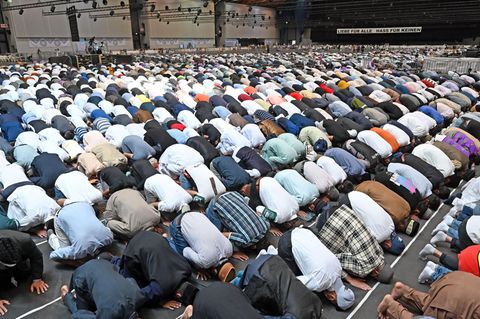 Muslime beim Gebet
