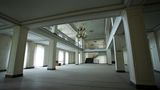 Blick in eines der Gebäude der ehemaligen Jugendhochschule der Freien Deutschen Jugend