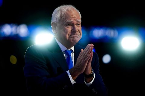 Tim Walz: In diesem Moment fließen bei seiner Familie die Tränen
