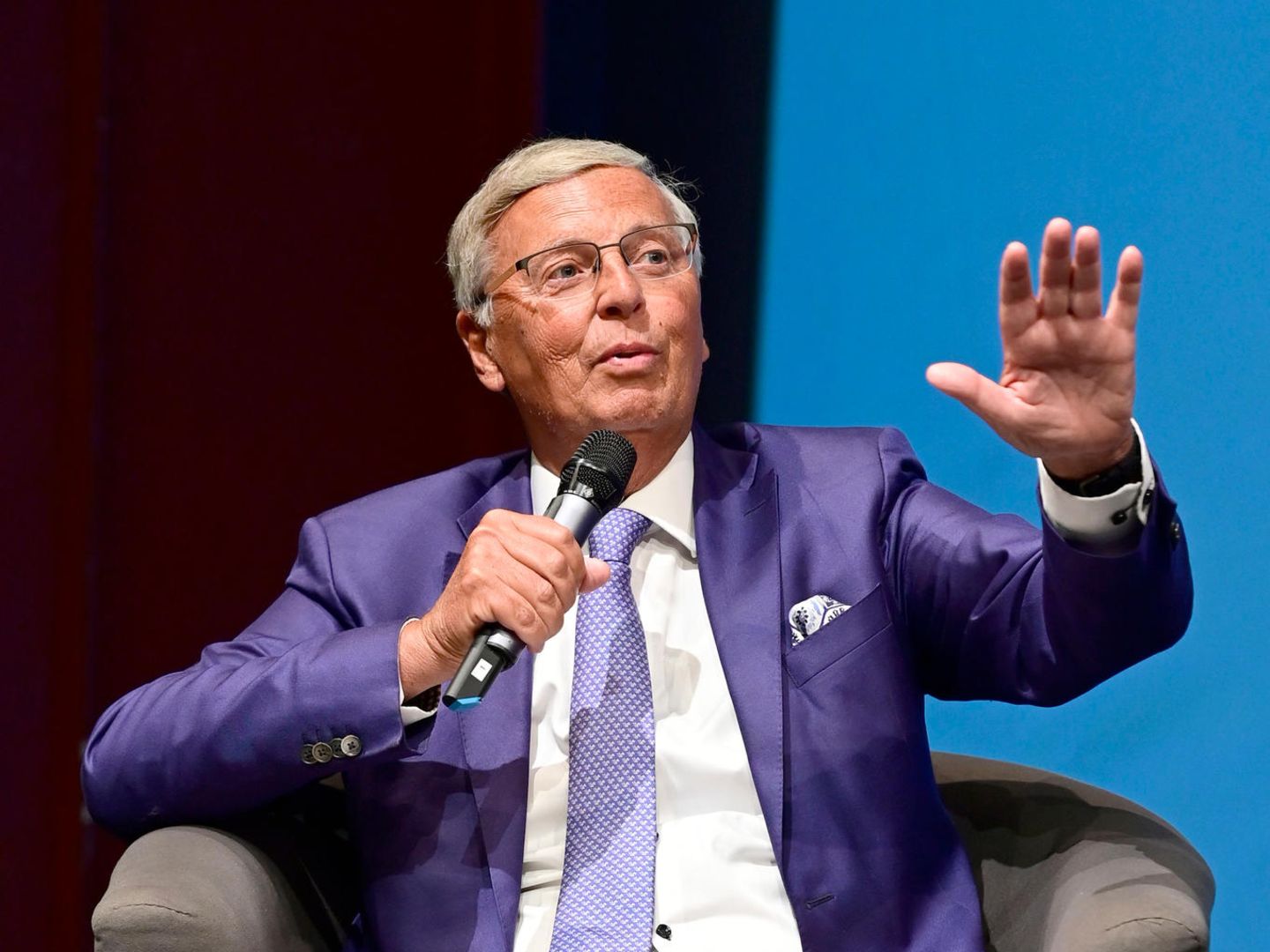 Wolfgang Bosbach ist die Wunderwaffe der CDU in Sachsen und Thüringen |  STERN.de