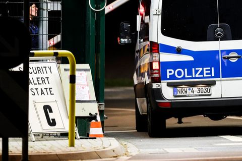 Die Einfahrt der Airbase in Geilenkirchen