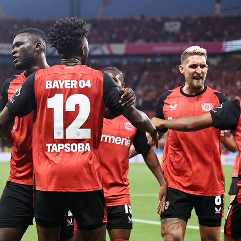 Bayer Leverkusen celebrating their bundesliga title