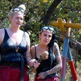 Außer Schreien nichts gewesen: Knappik und Miras hatten so große Angst, dass eine von ihnen im Anschluss an die Prüfung das Camp verlassen muss, dass sie vor lauter Aufregung keinen einzigen Stern erspielten