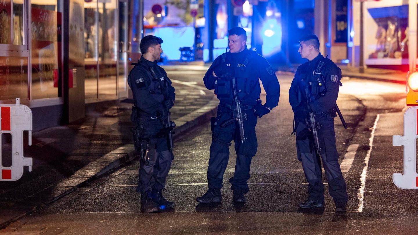 Anschlag von Solingen: "Jede Minute, jede Stunde, die vergeht, macht die Fahndung nicht leichter"