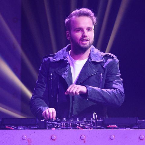 DJ Topic