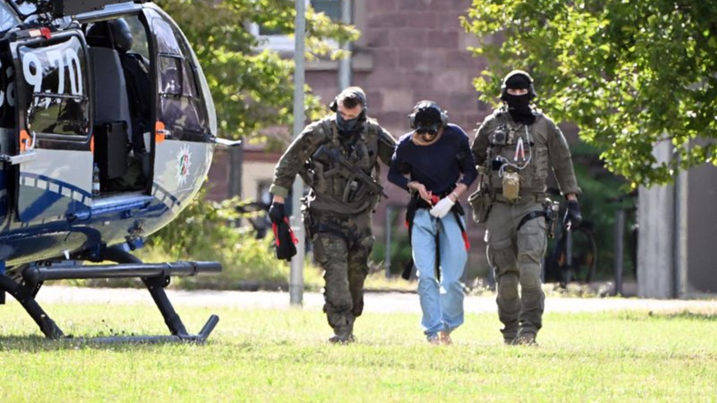 Messerangriff bei Stadtfest: Mutma&szlig;licher T&auml;ter nach Solinger Anschlag in U-Haft