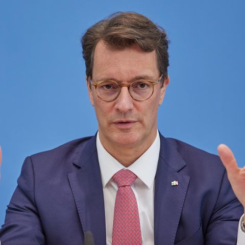 NRW-Ministerpräsident Wüst: Auch er muss nach Solingen Fragen beantworten