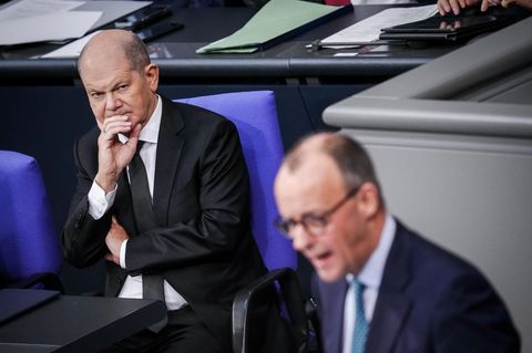 Olaf Scholz und Friedrich Merz Anfang des Jahres im Bundestag