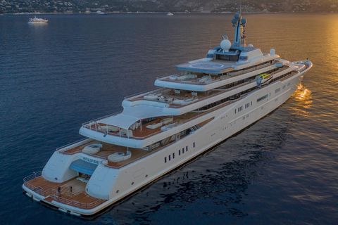 Die "Eclipse" (IMO 1009613) liegt mit 162 Metern auf dem dritten Platz