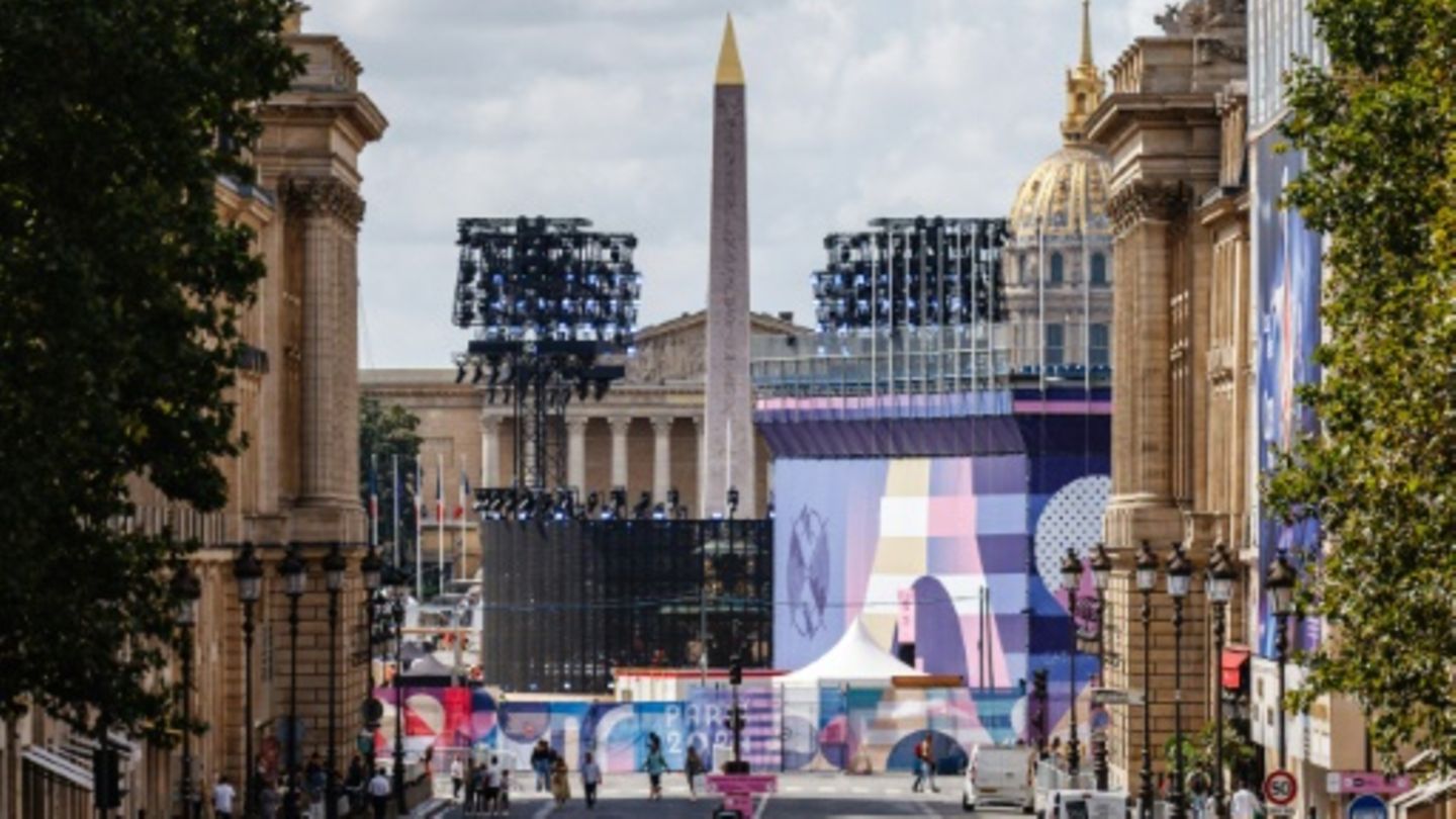 Vorbereitungen an der Place de la Concorde