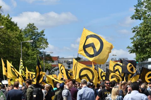 Recherche deckt Verbindung zwischen AfD und rechtsextremen Identitären auf