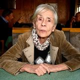 Die Miterfinderin der beliebten DDR-Fernsehshow "Ein Kessel Buntes", Evelin Matt, starb am 23. August im Alter von 89 Jahren. "Ein Kessel Buntes" war ein Zugpferd der Unterhaltung im DDR-Fernsehen, Redakteurin Matt so etwas wie die Mutter der Sendung. Matt betreute außerdem Sendungen von Carmen Nebel und Carolin Reiber