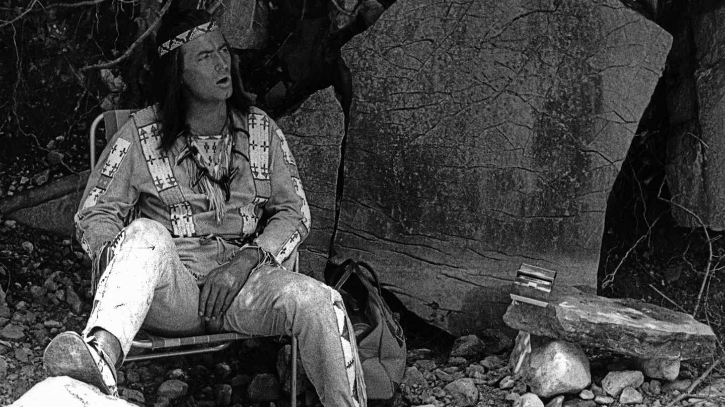 Clemens Meyer: Pierre Brice während Dreharbeiten von Winnetou Clemens Meyer: Pierre Brice während Dreharbeiten von Winnetou