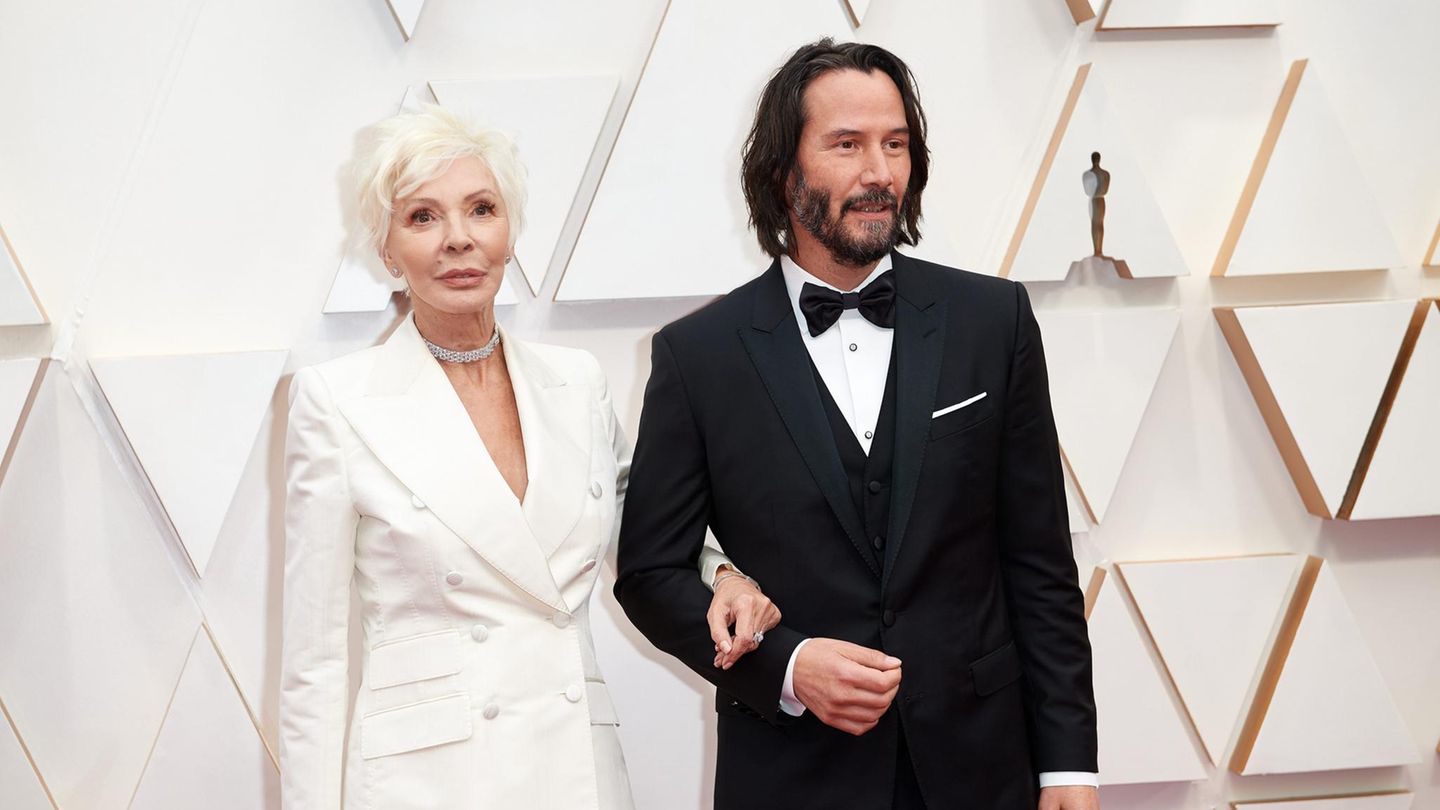 Keanu Reeves und seine Mutter auf dem roten Teppich