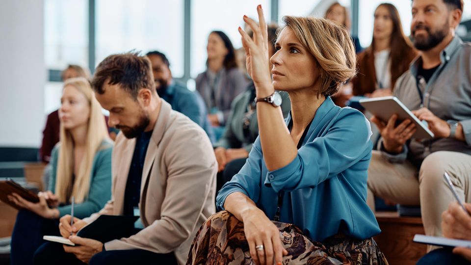 Seminare und Fortbildungen können einen guten beruflichen Werdegang ebnen