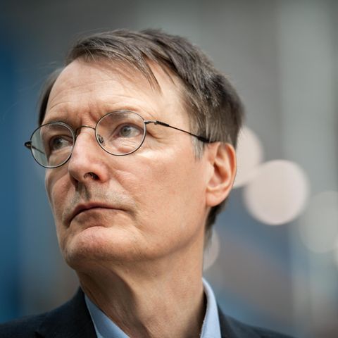 Karl Lauterbach im Porträt für ein Interview