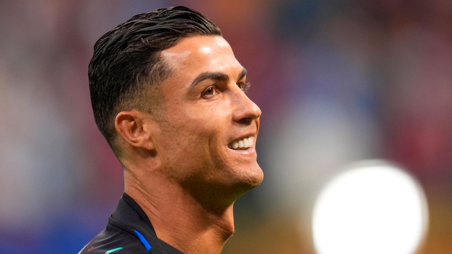 Fußball-Star: Cristiano Ronaldo auf Youtube: so authentisch wie die eigene Wachsfigur