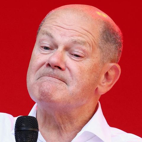 Die Faust geballt: Kanzler Olaf Scholz kämpft für die sächsische SPD in Chemnitz.