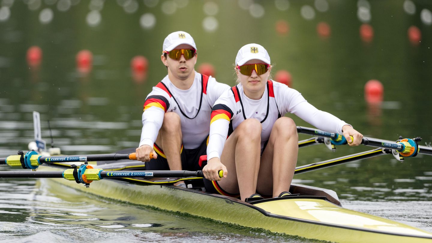 1. September: Bronze für Ruder-Mixed-Duo Die deutschen Athleten sammeln weiter fleißig Medaillen. In die Gewinner-Riege reihte sich nun das deutsche Ruder-Duo Jan Helmich und Hermine Krumbein ein, die Bronze im Mixed-Wettbewerb gewannen. Auf der Strecke über 2.000 Meter in Vaires-sur-Marne vor den Toren von Paris erreichten sie in 7:28,31 Minuten Platz drei. Nach einem Endspurt kamen Helmich, der einen Klumpfuß hat, und die sehbehinderte Krumbein nur knapp eine Zehntelsekunde hinter dem zweitplatzierten Duo aus Großbritannien ins Ziel