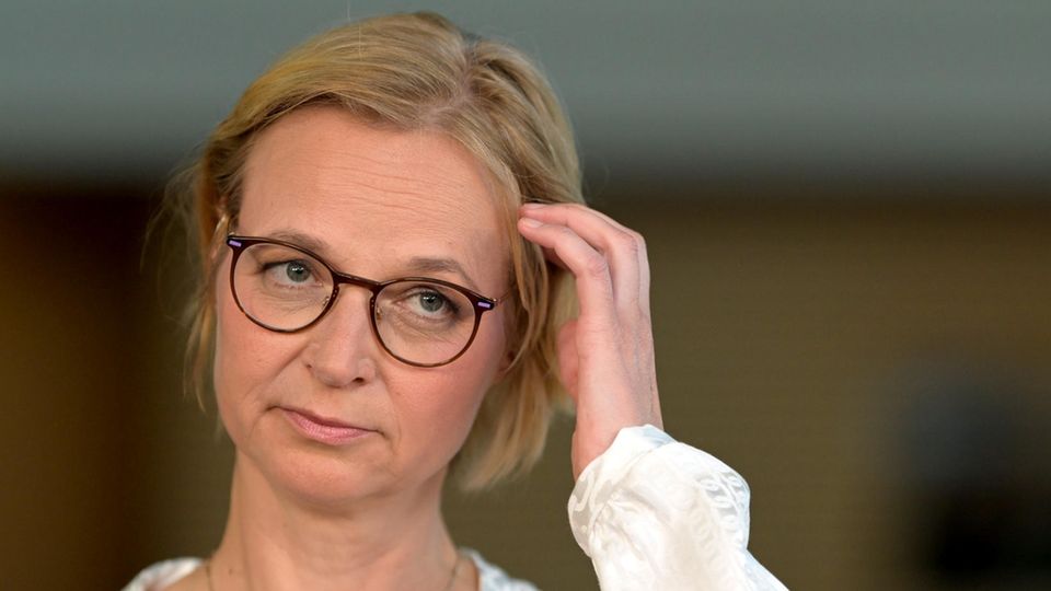 Katja Wolf: BSW-Spitzenkandidatin: "Es wird keine Zusammenarbeit mit der AfD geben"