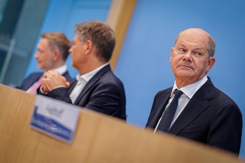 Die Spitzen der unbeliebten Ampelregierung: Nach den Landtagswahlen müssen sie nun Krisensitzungen abhalten
