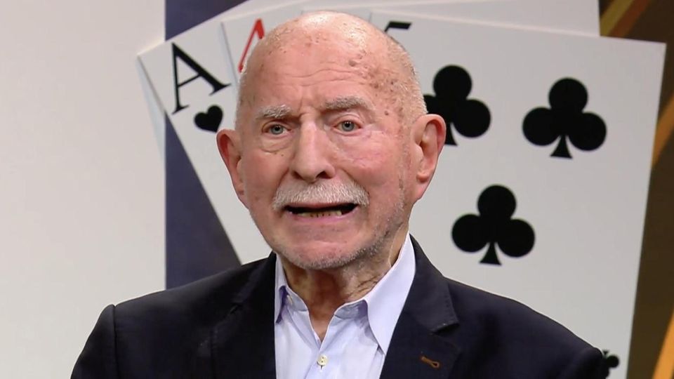 Sportkommentator Werner Hansch erzählt bei "Die Höhle der Löwen" davon, wie die Spielsucht sein Leben veränderte.