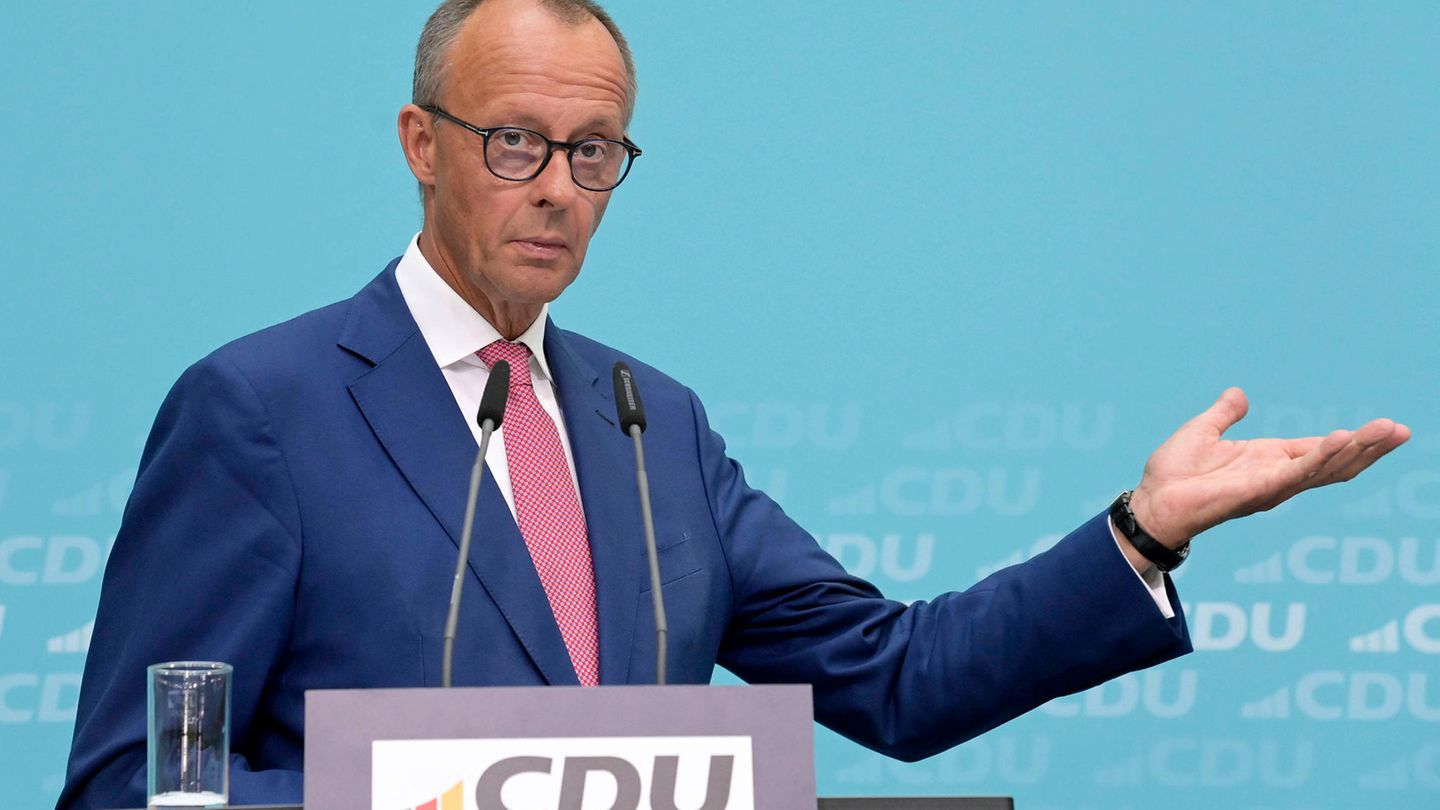 Friedrich Merz während der Pressekonferenz zum Ausgang der Landtagswahlen in Thüringen und Sachsen
