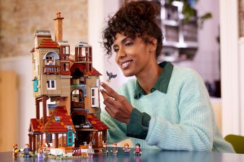 Lego Neuheiten September 2024: Harry Potter Fuchsbau Sammleredition
