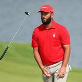 Der spanische Golfer profitiert ebenfalls vom saudi-arabischen Sport-Sponsoring. Die ehemalige Nummer 1 verließ die PGA-World Tour und heuerte bei der vom saudischen Staatsfond finanzierten LIV-Golf-Tour an – und steigerte seinen Einnahmen beträchtlich. "Forbes" geht von Gesamteinnahmen von 218 Millionen Dollar aus, wozu auch Werbeeinnahmen gehören      