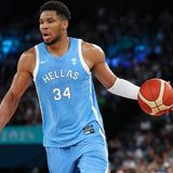 Der griechische Superstar gehört zu denjenigen, die mit Werbeverträgen und Beteiligungen mehr verdienen als auf dem Spielfeld. Sein Verein, die Milwaukee Bucks, soll ihm ein Jahresgehalt von 46 Millionen Dollar zahlen. Zudem besitzt er Anteile am Fußball-Klub Nashville FC und lukrative Werbeverträge, unter anderem mit Nike. Insgesamt kommt der Grieche auf einen Jahresverdienst von 111 Millionen US-Dollar