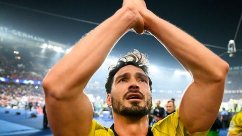 Mats Hummels jubelt im BVB-Trikot