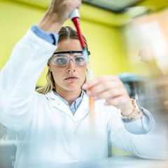 Hier finden Sie ausgezeichnete Ärzte in ihrer Region im Bereich Hämatologie und Onkologie. 