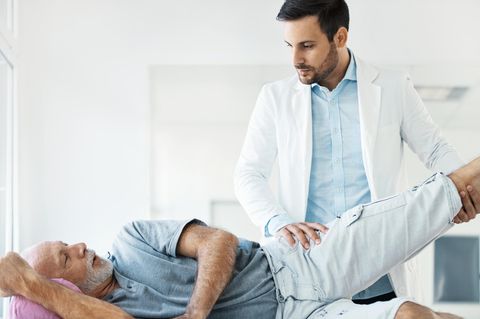Hier finden Sie ausgezeichnete Ärzte in ihrer Region im Bereich Hüftchirurgie. 