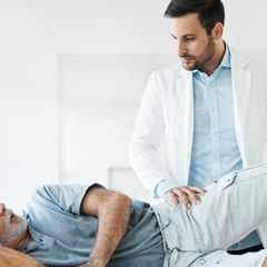 Hier finden Sie ausgezeichnete Ärzte in ihrer Region im Bereich Hüftchirurgie. 