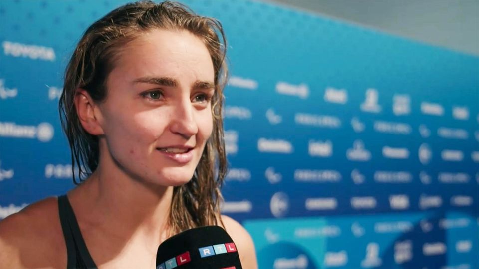 Paralympics-Schwimmerin Elena Semechin im Interview über ihren Weltrekord-Erfolg.