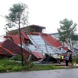 In Vietnam stürzten ganze Häuser und Gebäude ein – so wie hier in der Hauptstadt Hanoi