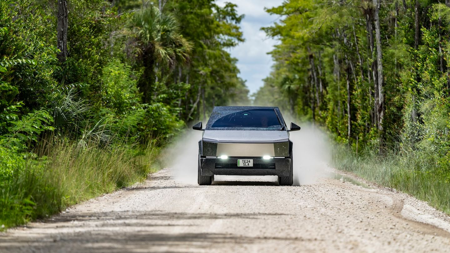 Tesla Cybertruck