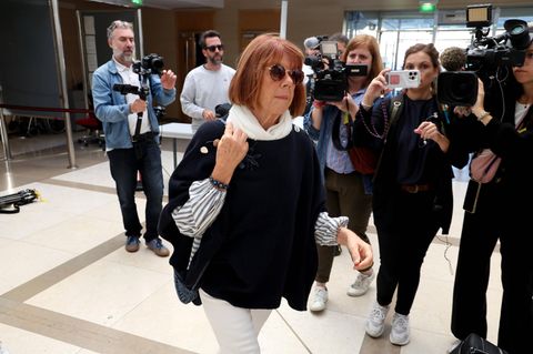 Gisèle P. prozessiert in Avignon gegen ihren Ex-Mann, der sie über Jahre betäubte und zur Vergewaltigung anbot