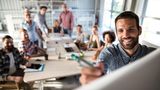 P - Personalentwicklung  Personalentwicklung umfasst alle Maßnahmen, die darauf abzielen, die Qualifikationen und Kompetenzen von Mitarbeitern gezielt zu fördern und zu entwickeln. Dazu gehören Fortbildungen, Trainings, Coaching und Mentoring. Ziel der Personalentwicklung ist es, die Leistungsfähigkeit der Mitarbeiter zu steigern und ihre Karriereentwicklung zu unterstützen, um die Wettbewerbsfähigkeit des Unternehmens zu sichern.