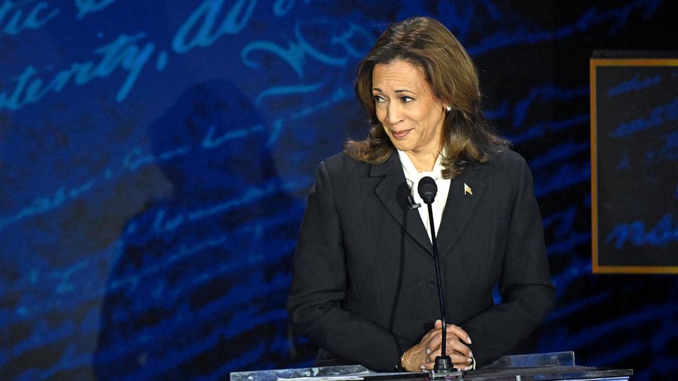 Kamala Harris beim TV Duell gegen Trump