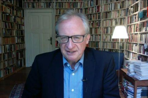 Migrationsgipfel: Politikwissenschaftler: "Merz' Vorgehensweise spielt AfD in die Hände"