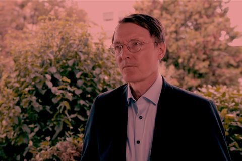 Portrait Karl Lauterbach im Interview zur Charité