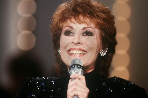 Caterina Valente im Jahr 1987 bei einem TV-Auftritt