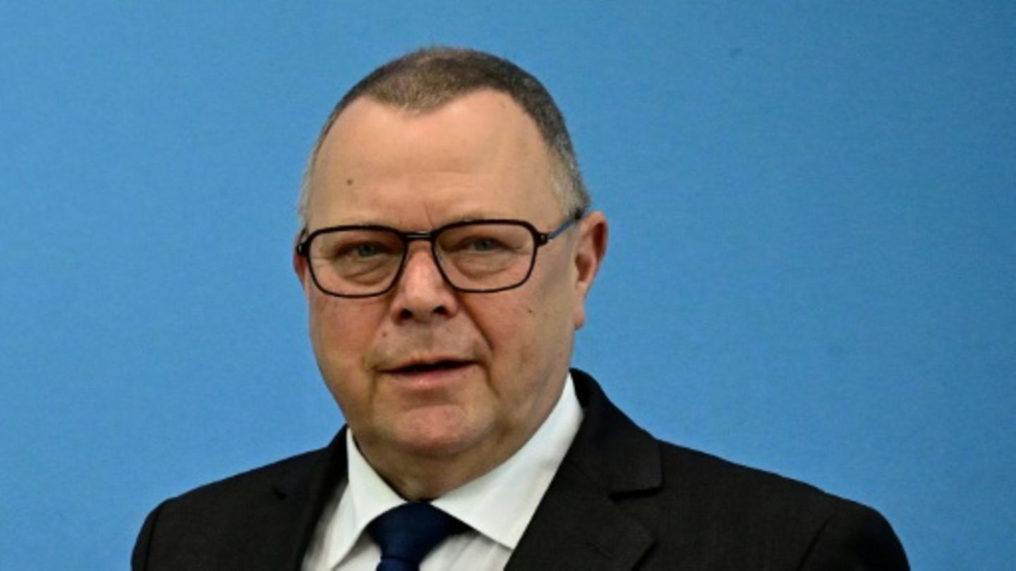 Brandenburg's Minister of the Interior Stübgen bans Islamic Center Fürstenwalde