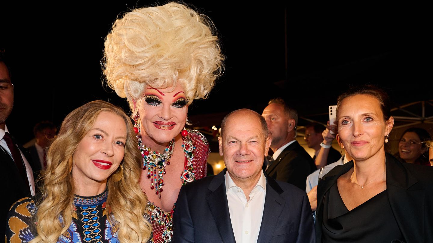 When Olaf Scholz meets the drag queen – this is what the RTL summer party was like
