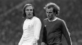 Drei Jahre lang spielt Netzer bei Real Madrid und wird jeweils zweimal spanischer Meister und Pokalsieger. Für einen Titel im Pokal der Landesmeister reicht es nicht. 1976 ist im Halbfinale gegen den späteren Sieger FC Bayern München mit Uli Hoeneß Schluss