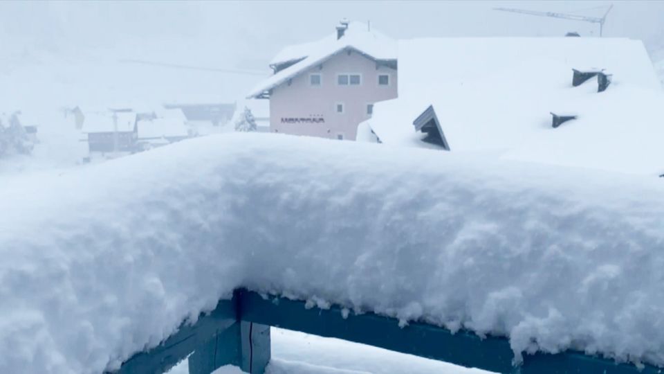 30 Zentimeter Neuschnee in Obertauern: Urlauber stecken fest